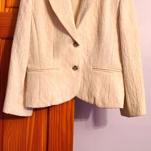 Cream blazer size 12P